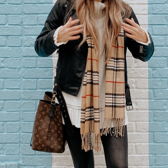 Louis Vuitton NéoNoé MM Black Monogram (100% authentic) - Picture 14 of 16